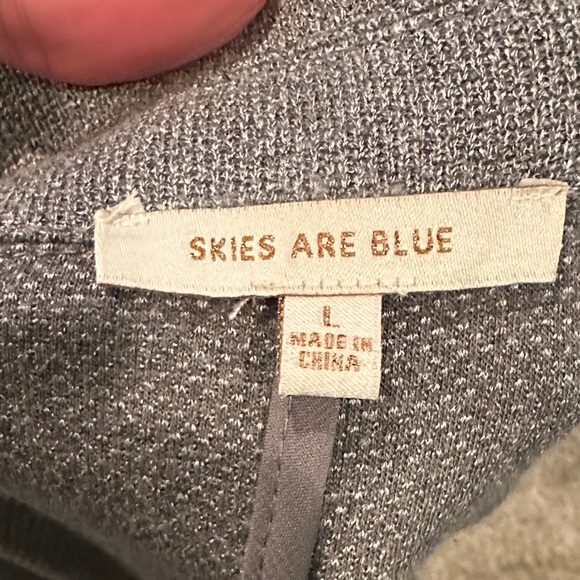 Skies Are Blue Women's Blazer in Gray - Picture 4 of 4